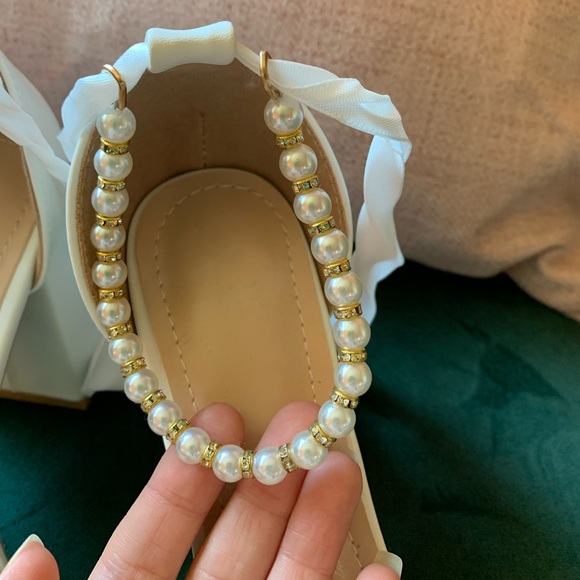 Pearl Wedding Shoes - Picture 9 of 9